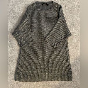 Akira scoop neck tunic sweater w/ gold flecks, size S.